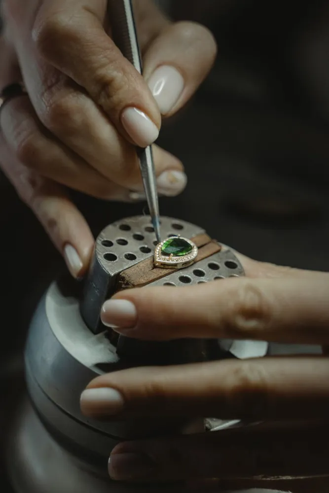 From Concept to Creation: The Crafting of Unique Bespoke Jewelry